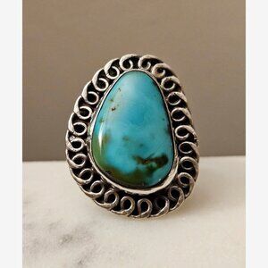 Vintage Large Southwestern Sterling Silver Turquoise Ring Size 6.25